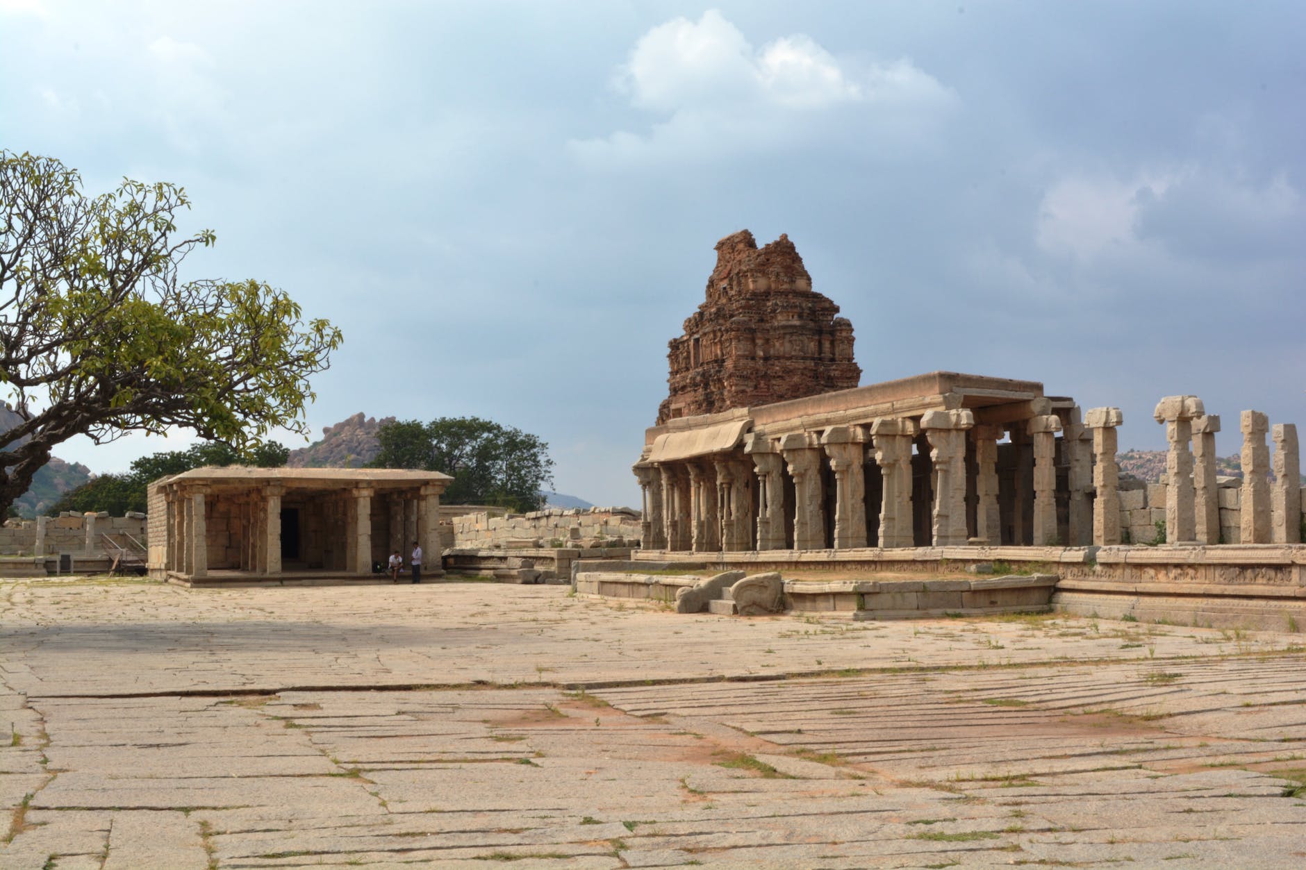 ancient temple hampi