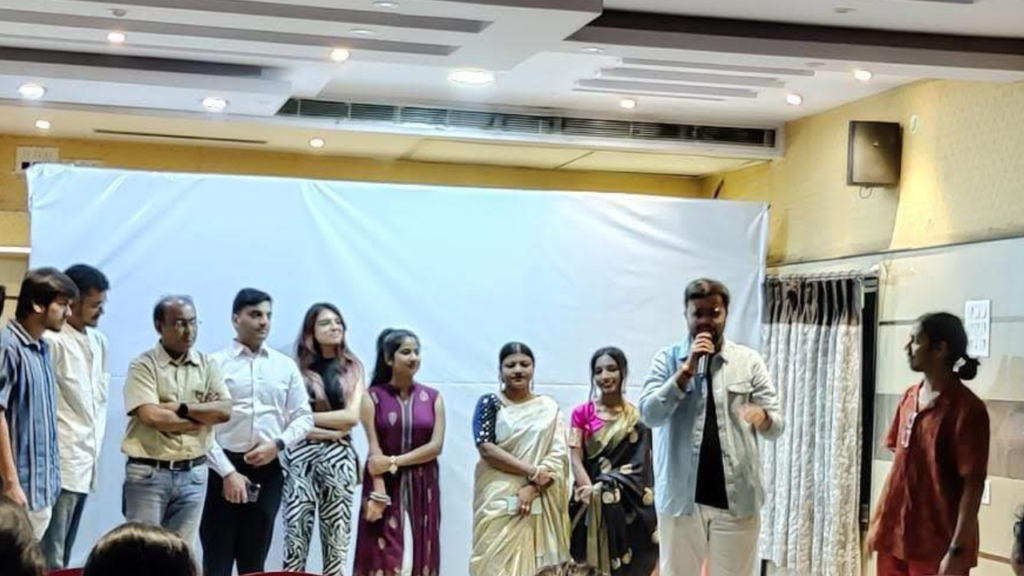 Giving the Speech With The Team Giving the Speech With The Team