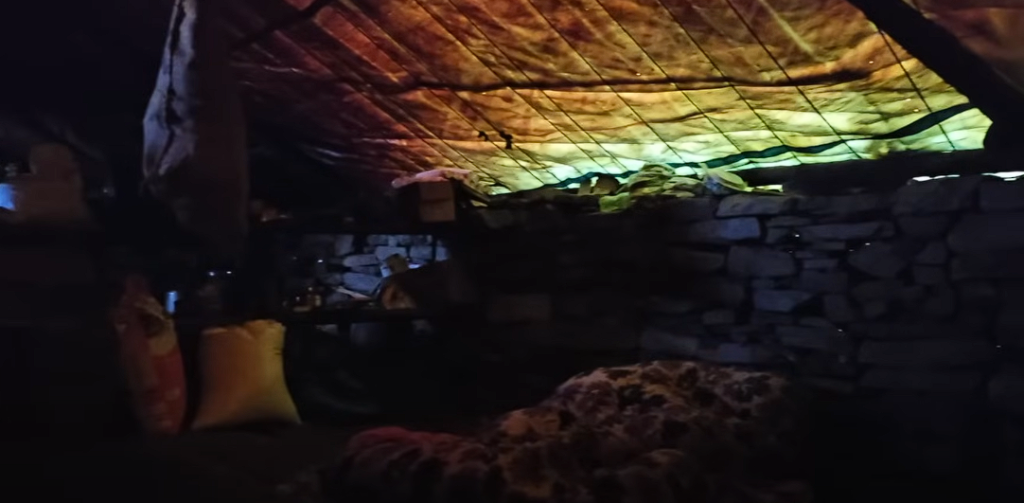 Staying in a Tent on Churdhar Peak Trek Staying in a Tent on Churdhar Peak Trek